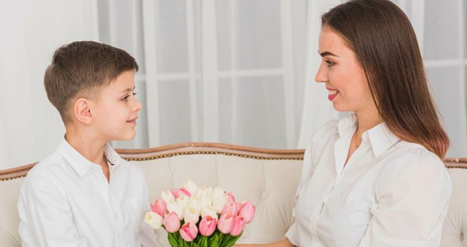 Отель "Минск" Поздравляет с Днем Матери!