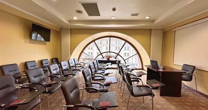 Отель "Минск" приглашает провести конференцию в особом месте