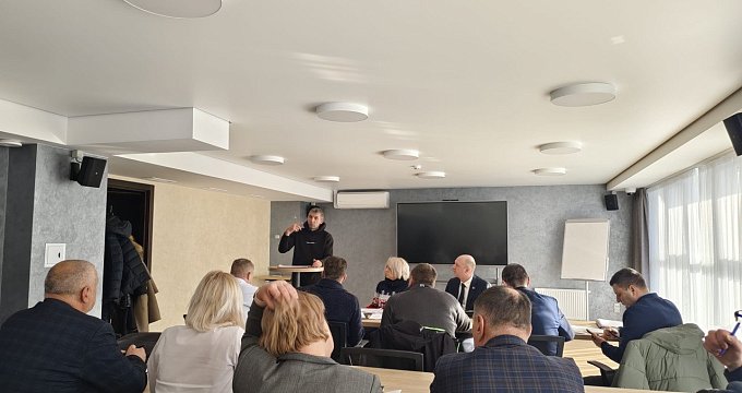 Работники отеля "Минск" активно готовятся к зимней cпартакиаде среди работников организаций Управления делами Президента Республики Беларусь 