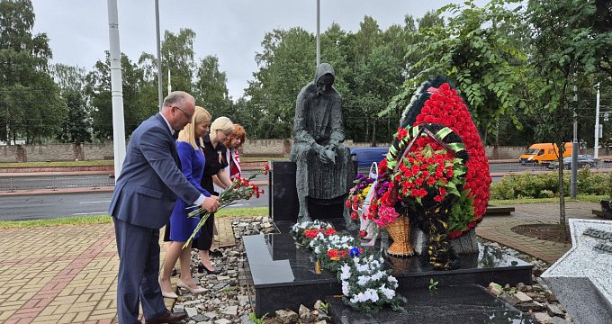 Коллектив отеля «Минск» помнит!